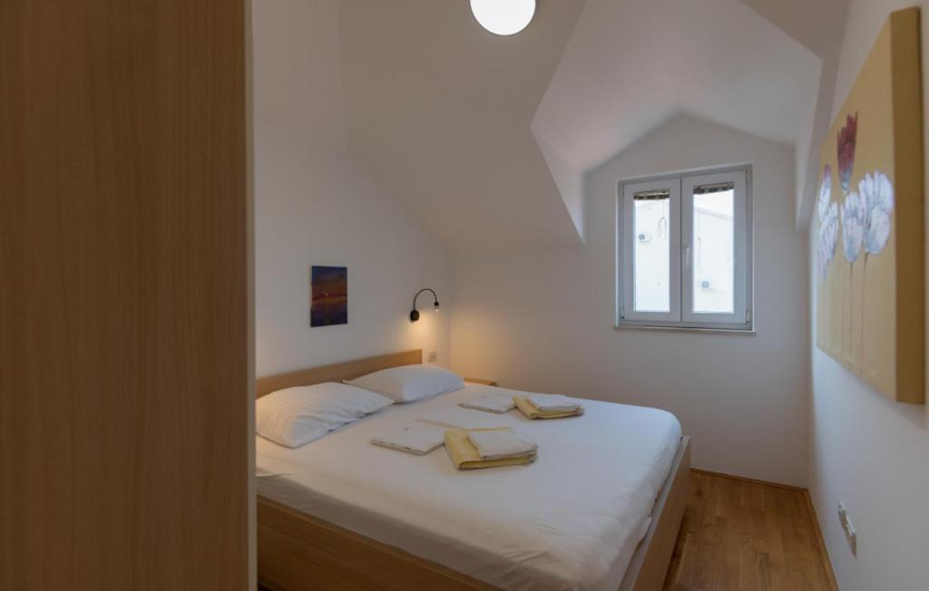 Villa Beatiful Antonela With Pool In Makarska