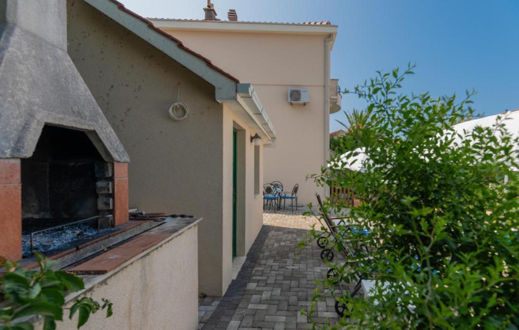 Villa Beatiful Antonela With Pool In *